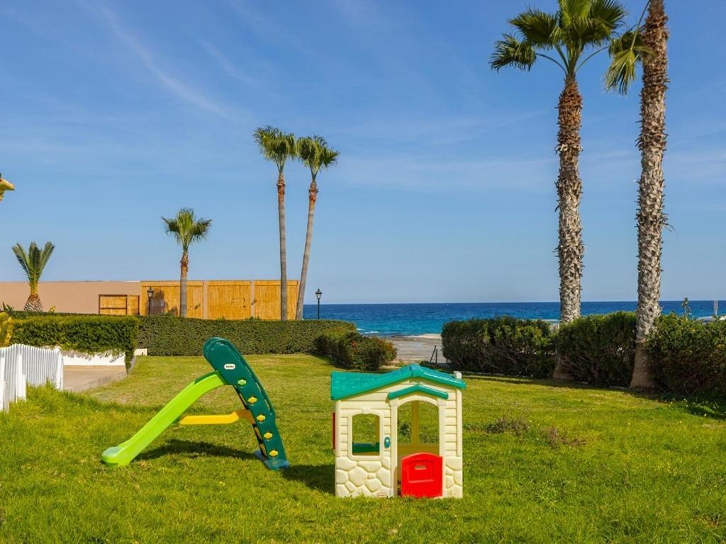 Villa Nora Protaras Buitenkant foto